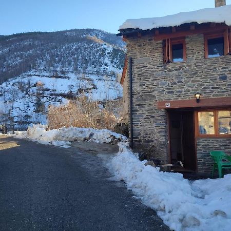 Casa Pirineu Villa Esterri de Cardos Екстериор снимка