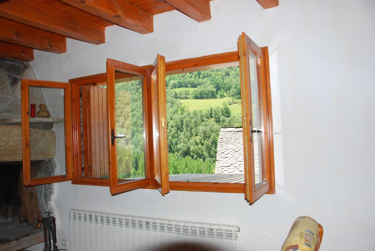 Casa Pirineu Villa Esterri de Cardos Екстериор снимка